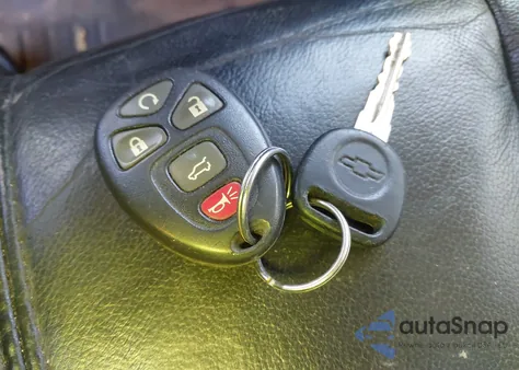 2012 Chevrolet Suburban 1500 Lt from USA, damaged, VIN 1GNSKJE76CR300275